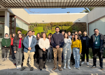 Desafíos energéticos tras el apagón del 25/F: Estudiantes de la UBO reflexionan junto a experta del sector