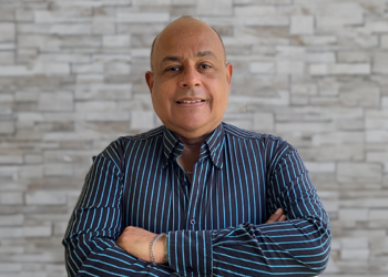 “Ciencia con sentido”: Académico explica cómo integrar género y derechos humanos