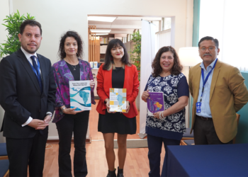 UBO impulsa difusión académica con entrega de libro sobre realidad laboral en América Latina