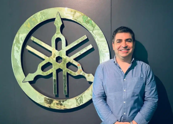 De estudiante UBO a gerente general: El camino de Alex Yavar