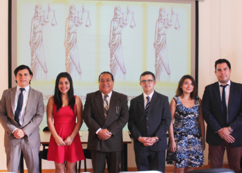 Expositor mexicano dicta clase magistral de Derecho en la UBO