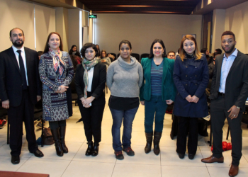 Estudiantes la Facultad de Ciencias Sociales organizaron coloquio sobre inmigrantes en Chile