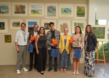 Literatura sin fronteras: UBO premió a ganadores del Concurso de Microcuentos de Primavera