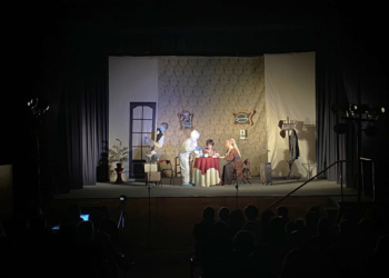 Dirección de Extensión realiza obra de teatro: Las pandémicas